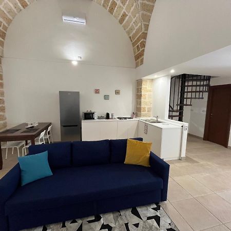 Casa Vittoria Villa Squinzano ภายนอก รูปภาพ