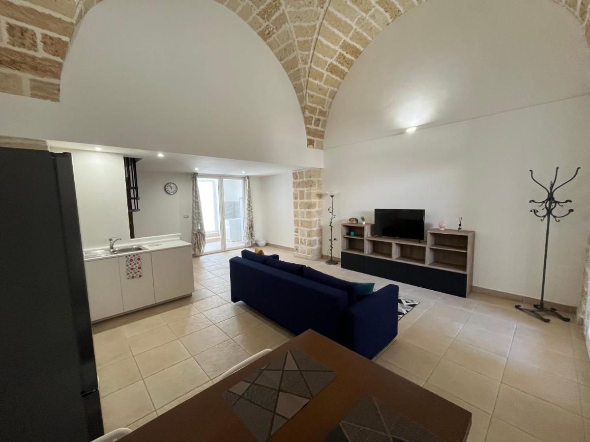Casa Vittoria Villa Squinzano ภายนอก รูปภาพ