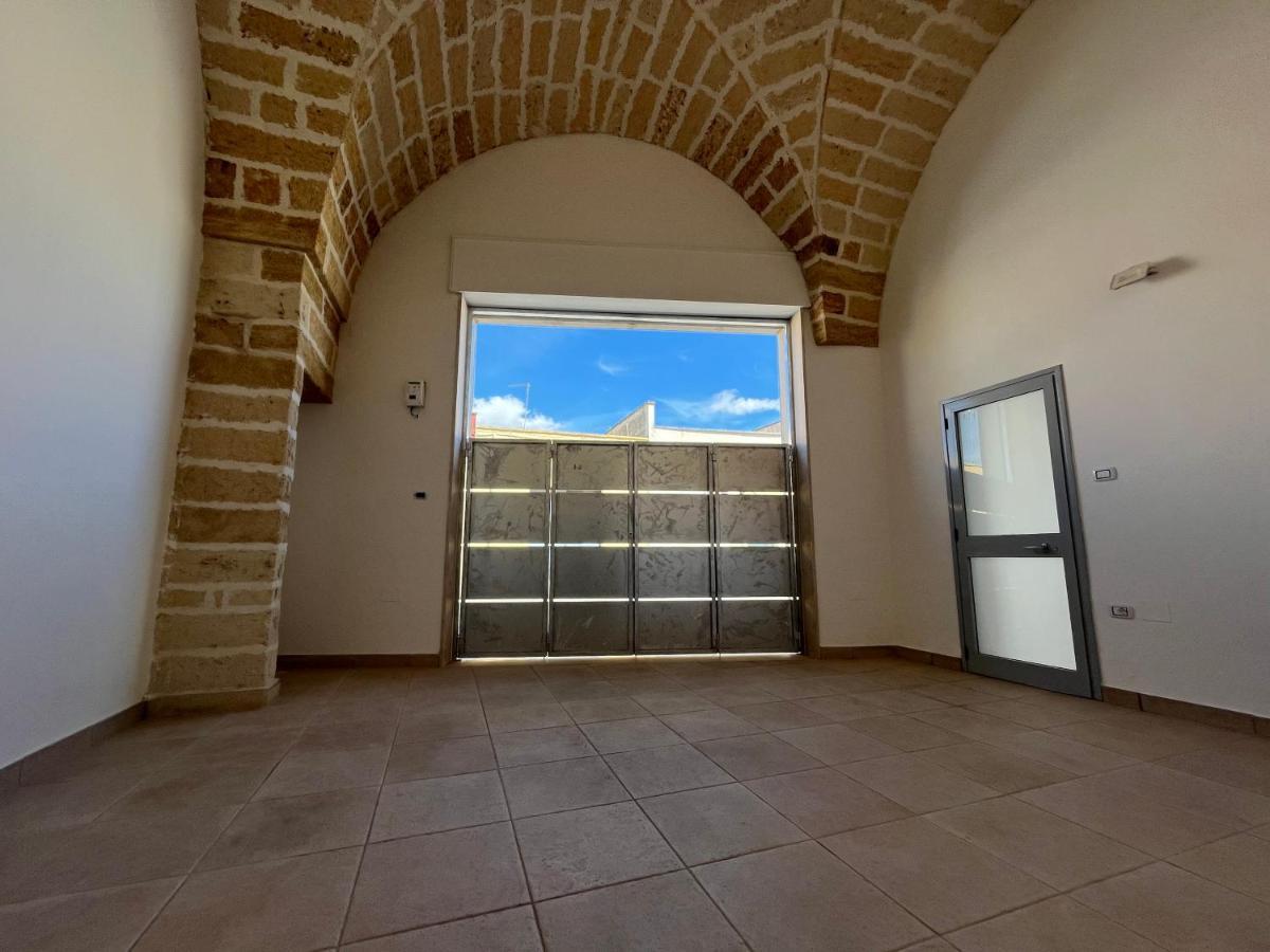 Casa Vittoria Villa Squinzano ภายนอก รูปภาพ